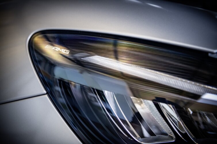 Business-Commercial-Mercedes-AMG-6