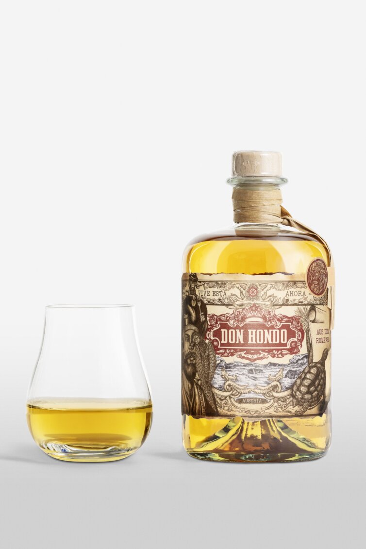 Business-Produkt-Rum-Don-Hondo-2